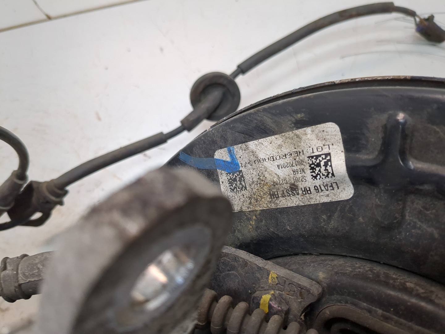 Кулак поворотный задний правый