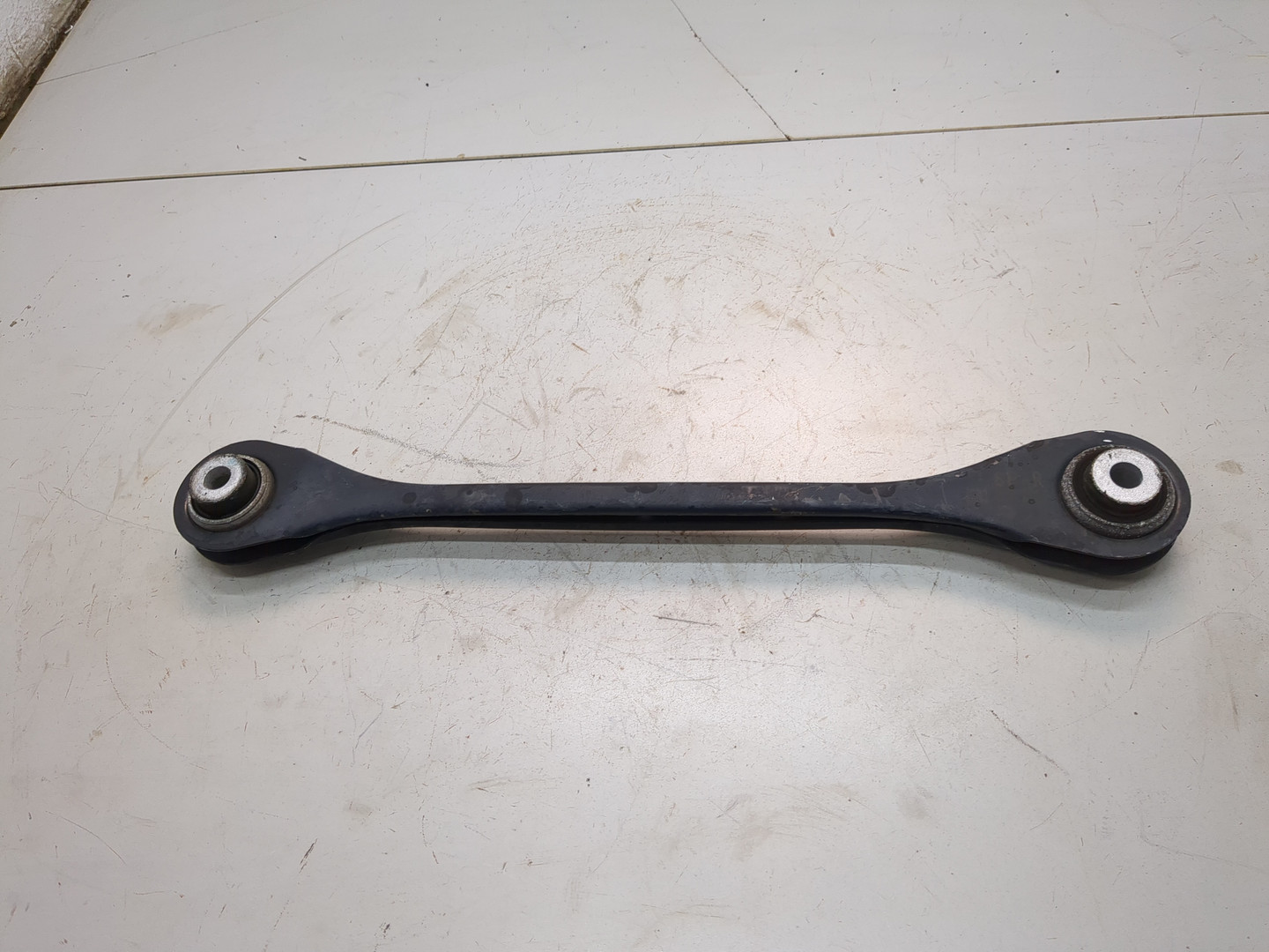 Рычаг задний