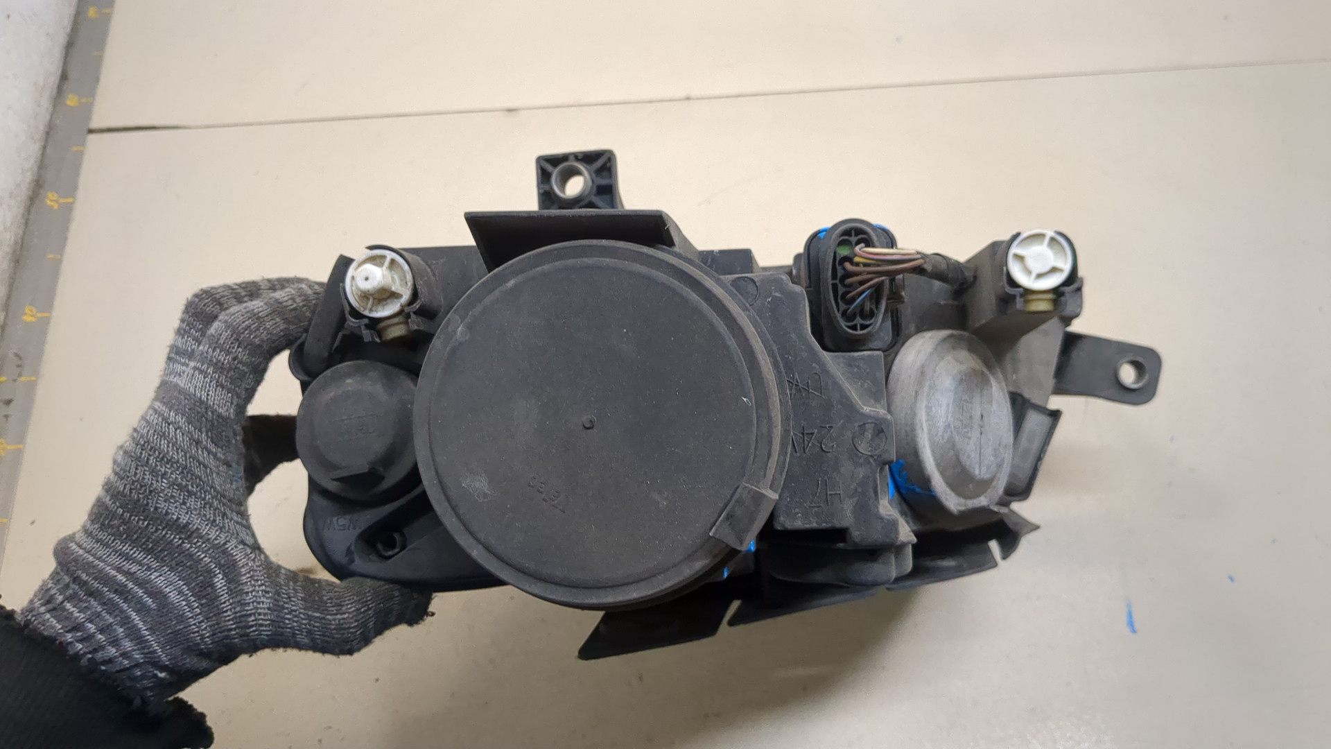 Фара правая