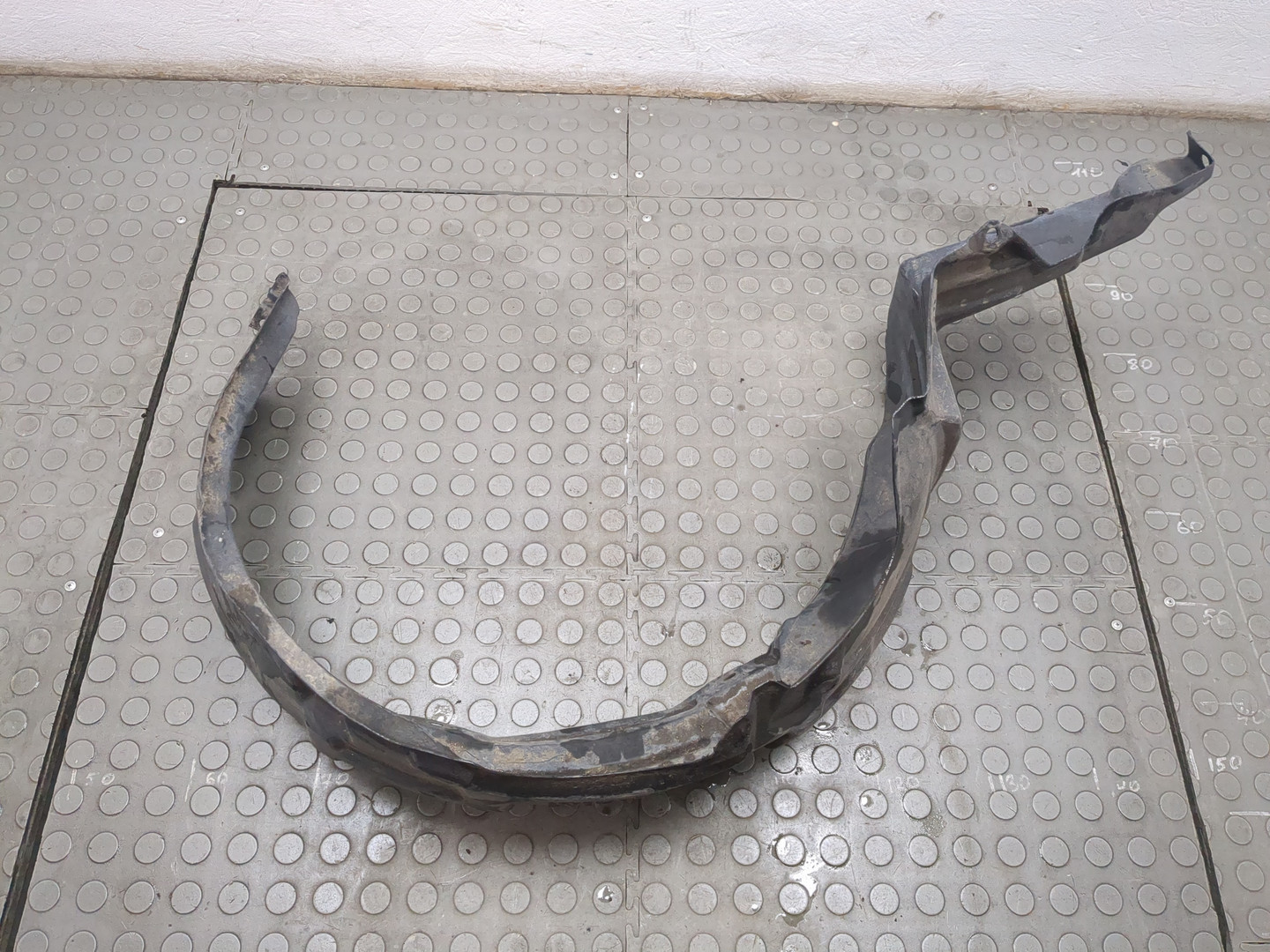 Локер передний правый