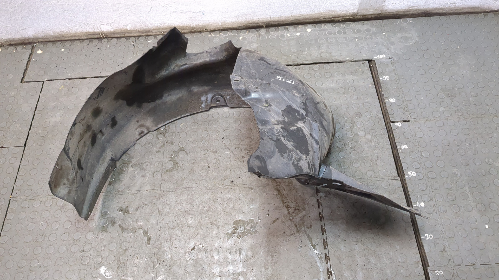 Локер передний левый