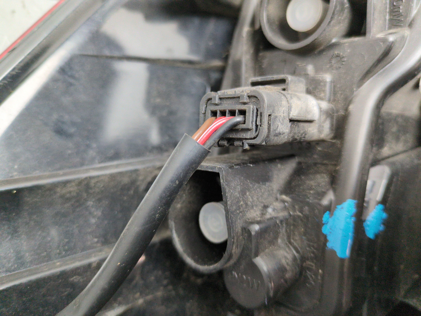 Фонарь задний левый