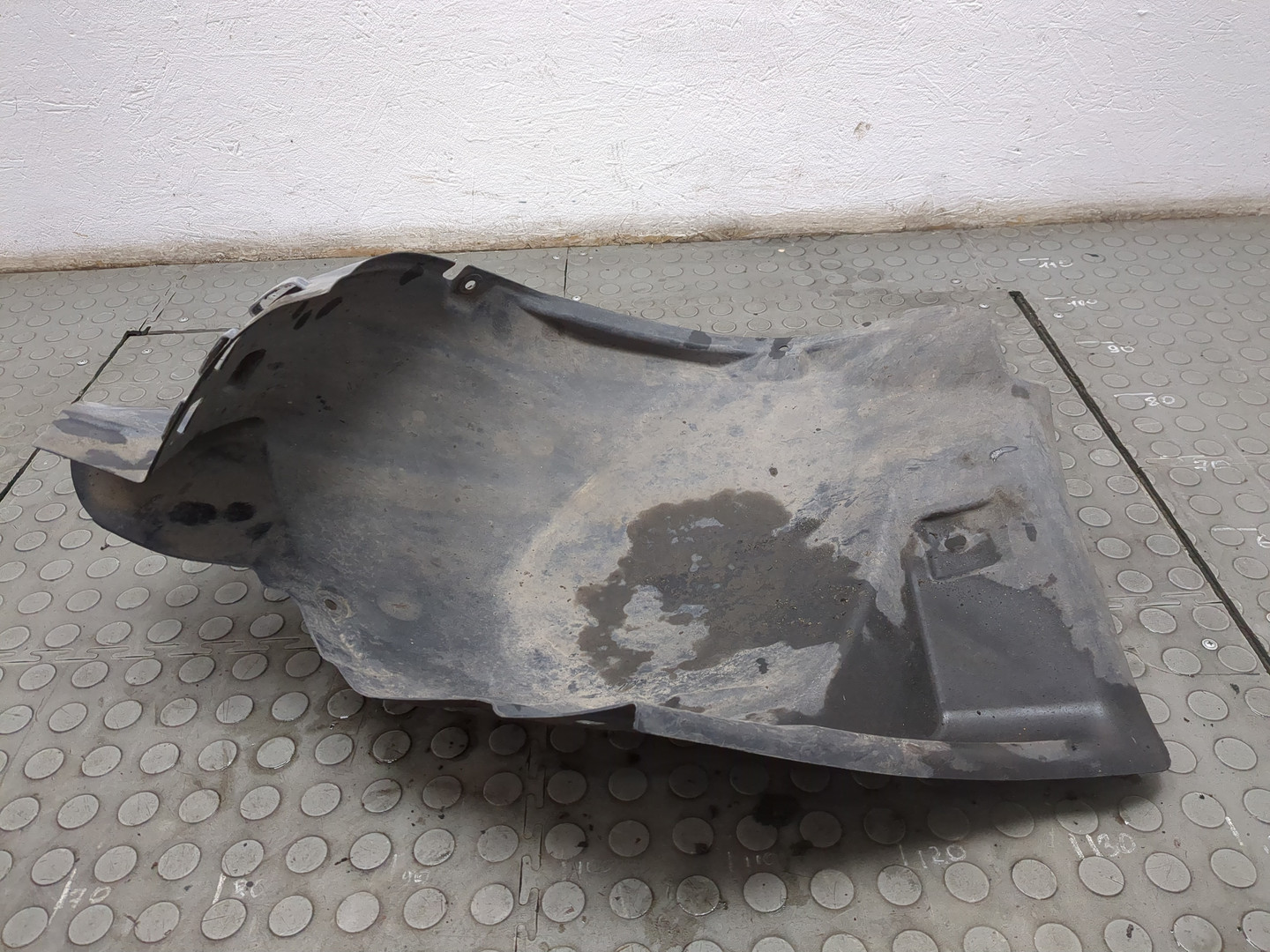 Локер передний левый