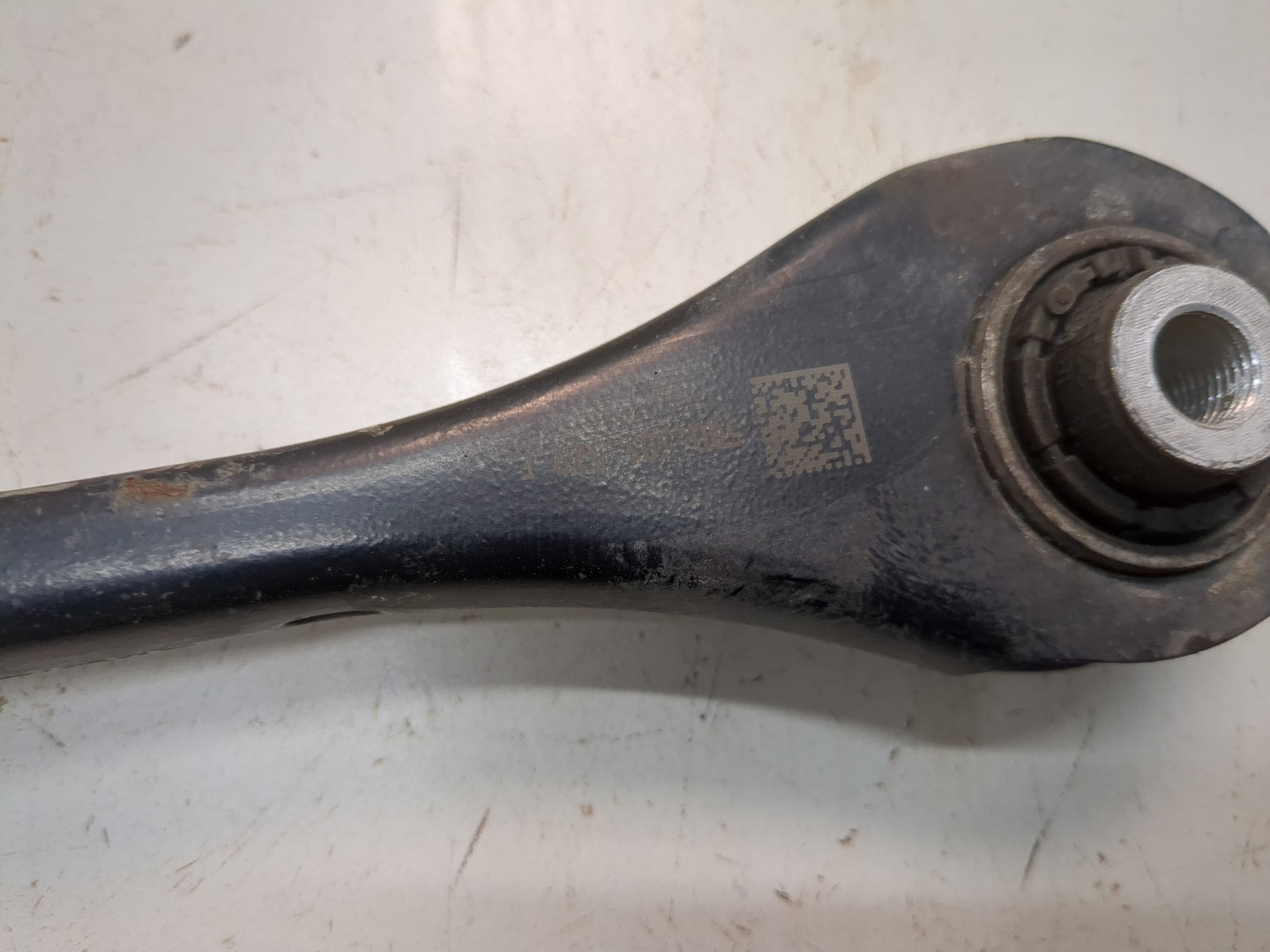 Рычаг задний левый