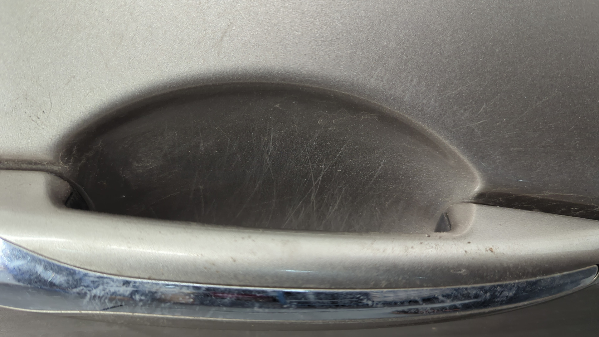 Дверь передняя правая