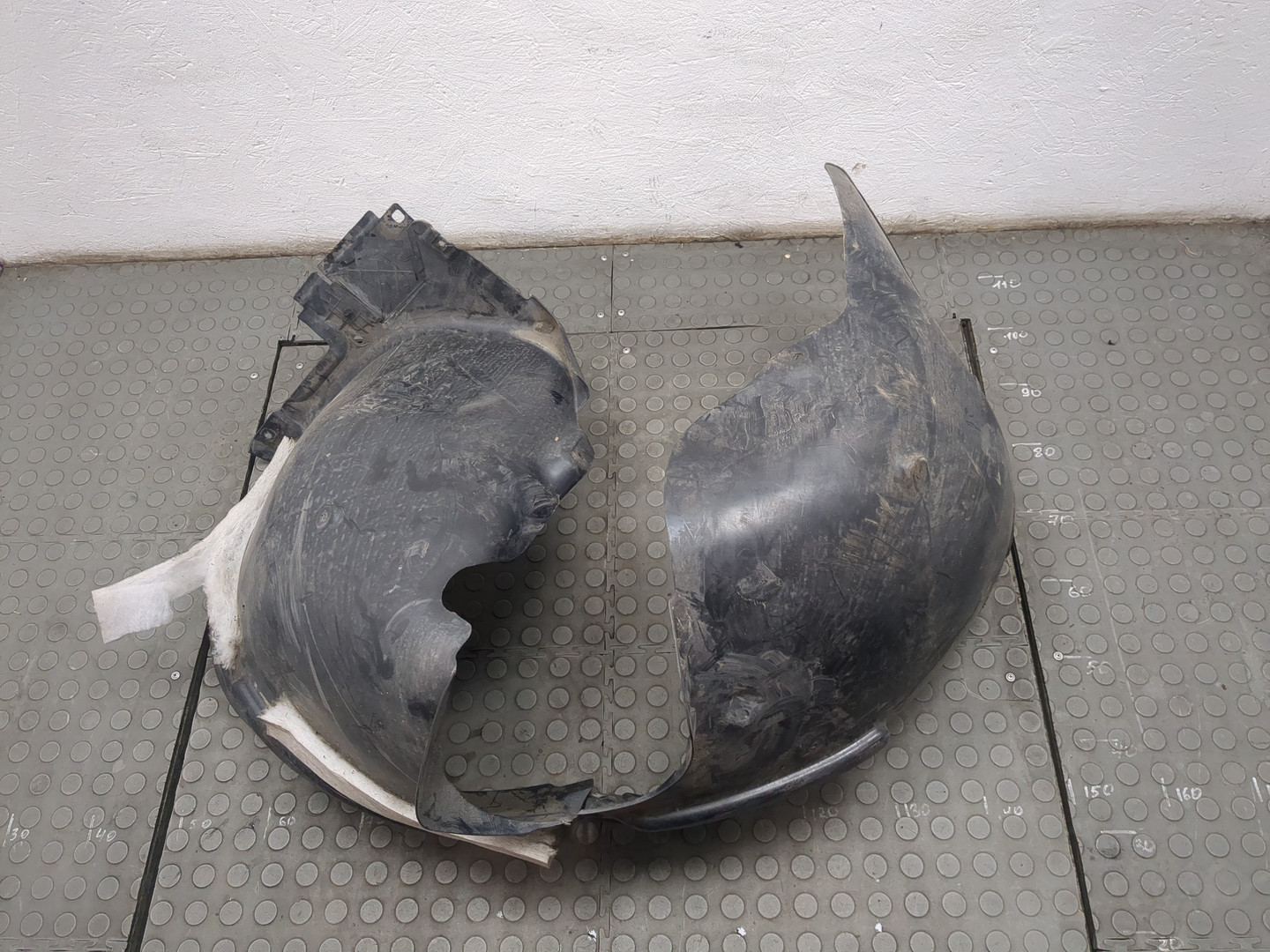 Локер передний правый