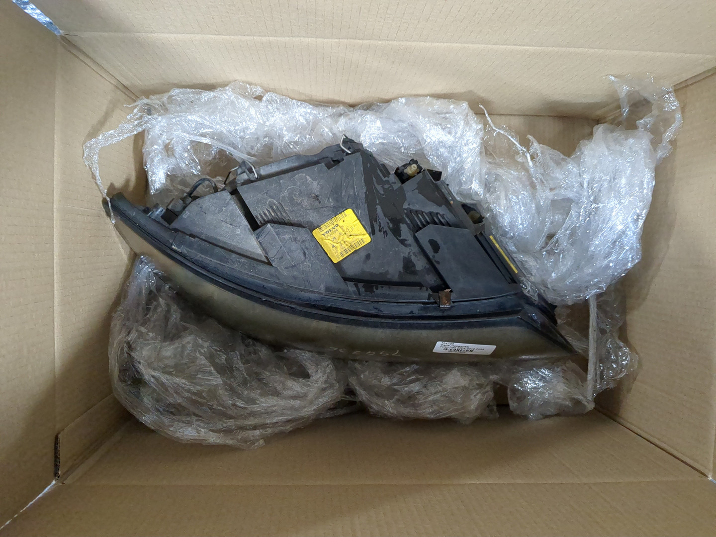 Фара правая