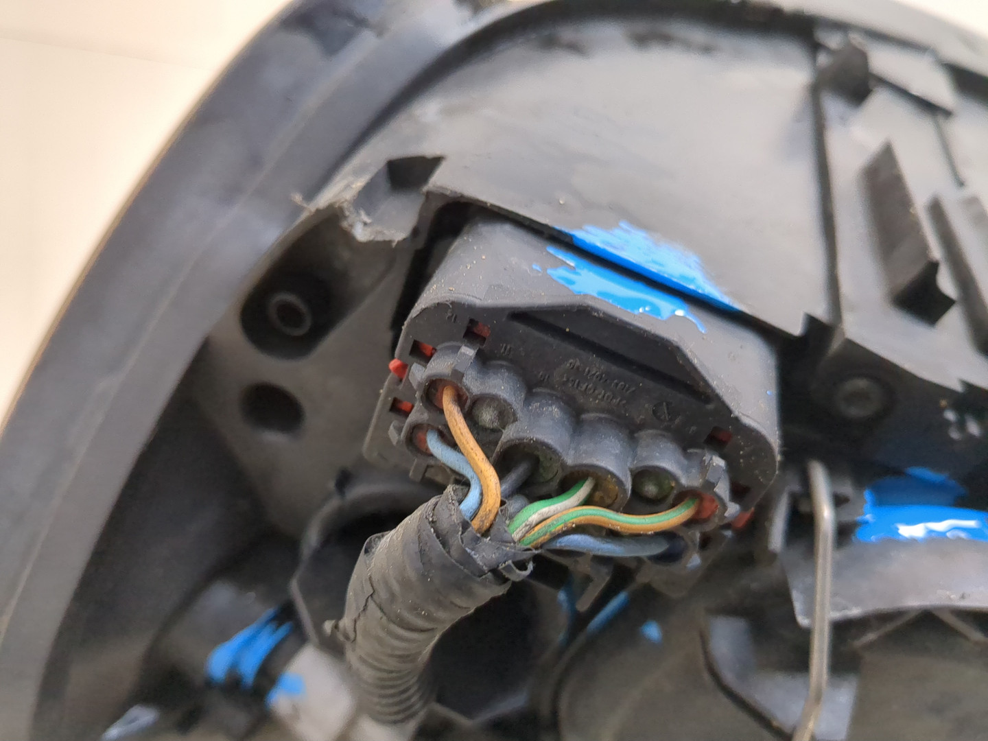 Фара правая