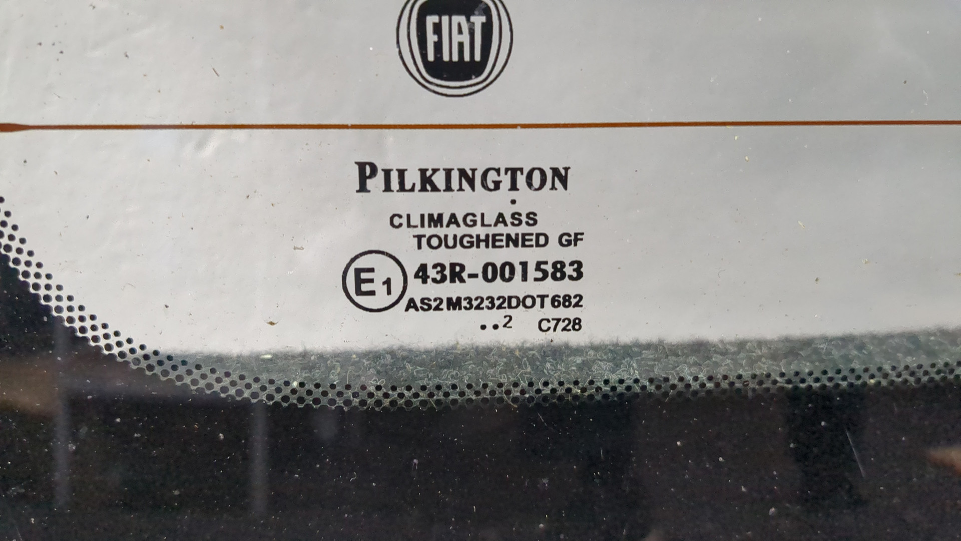 Дверь багажника