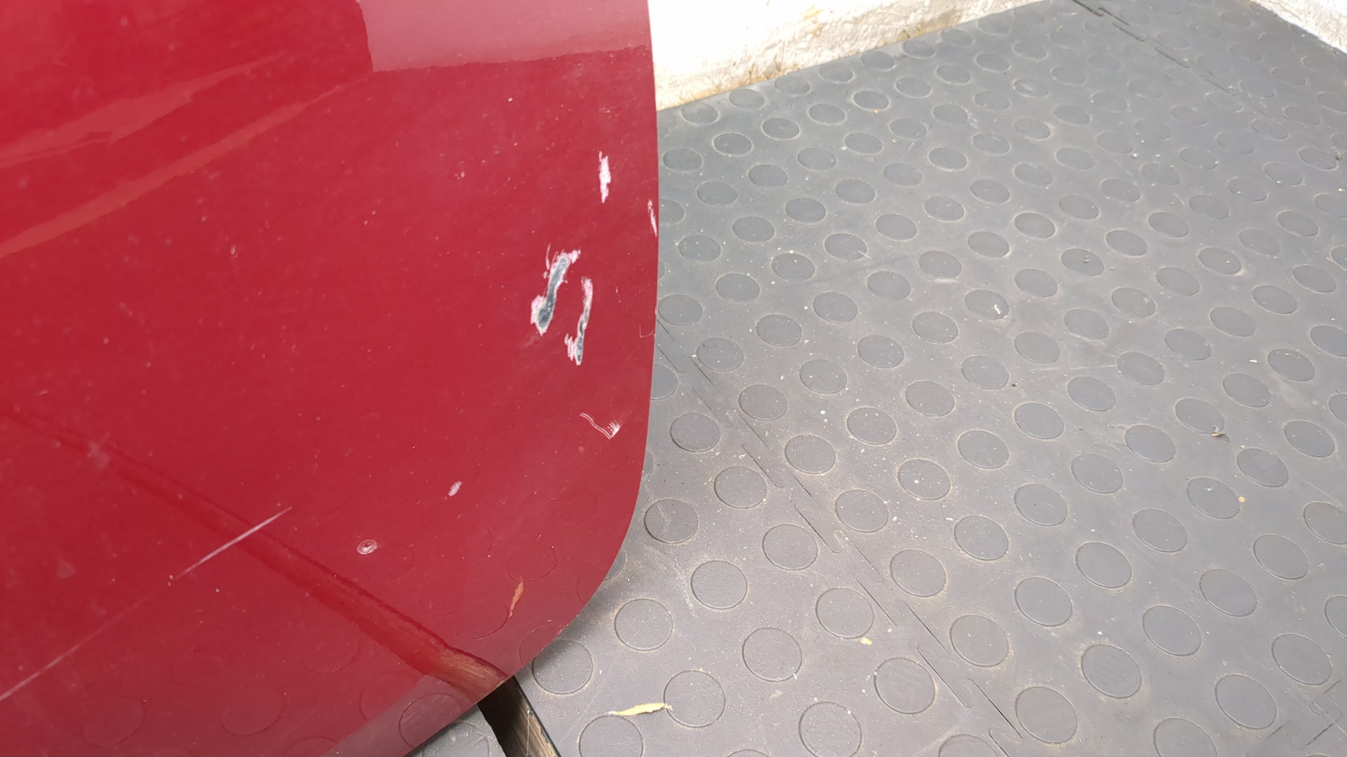 Дверь багажника