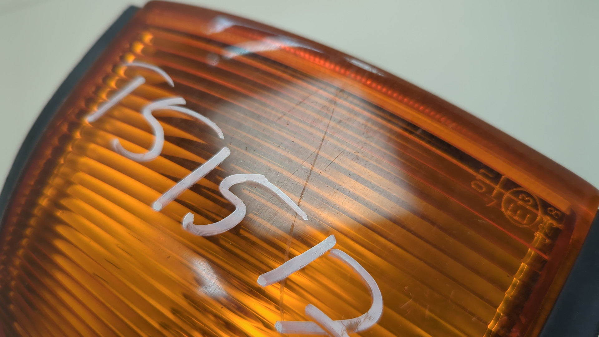 Повторитель на крыло правый