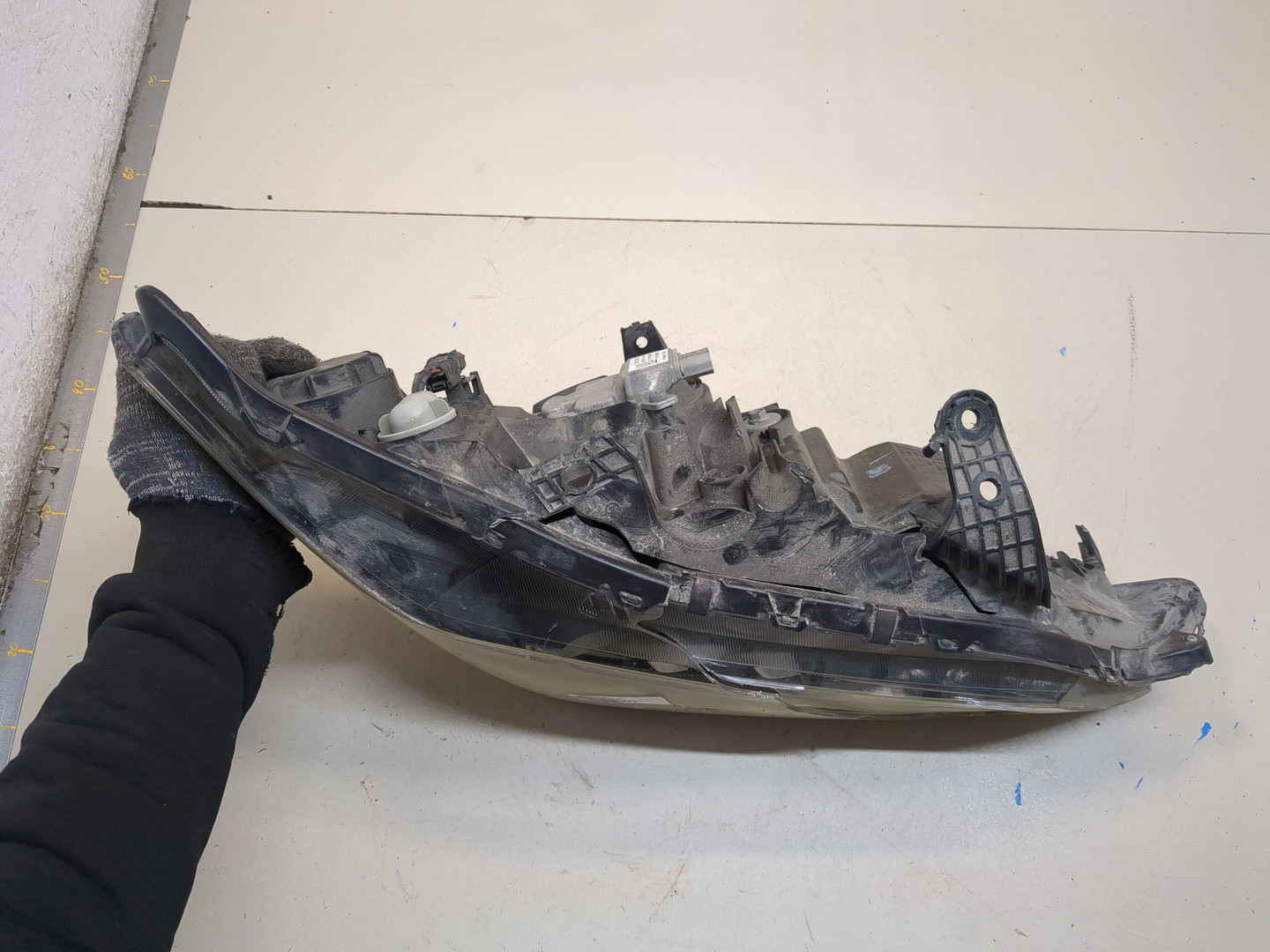 Фара правая