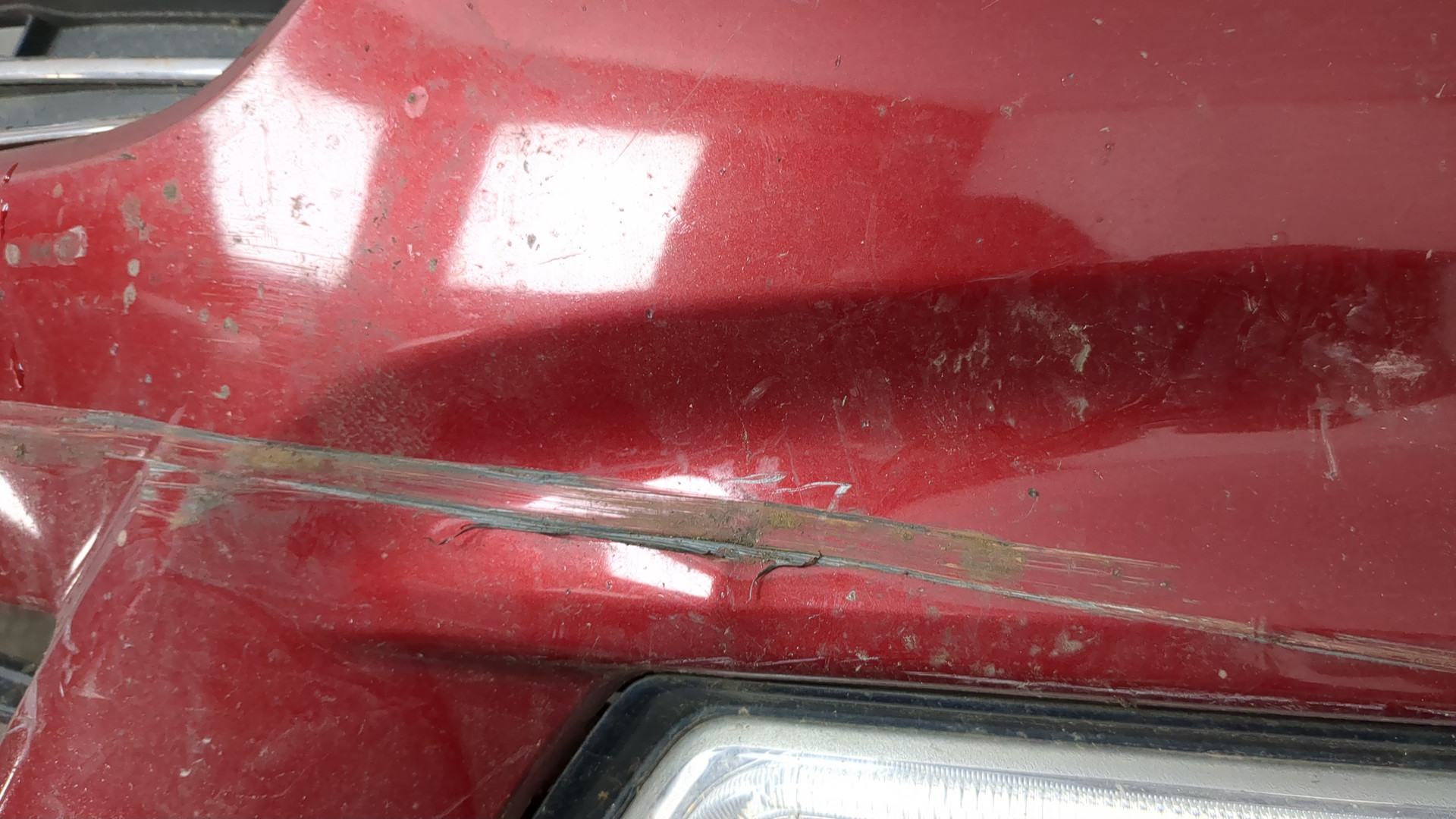 Бампер передний