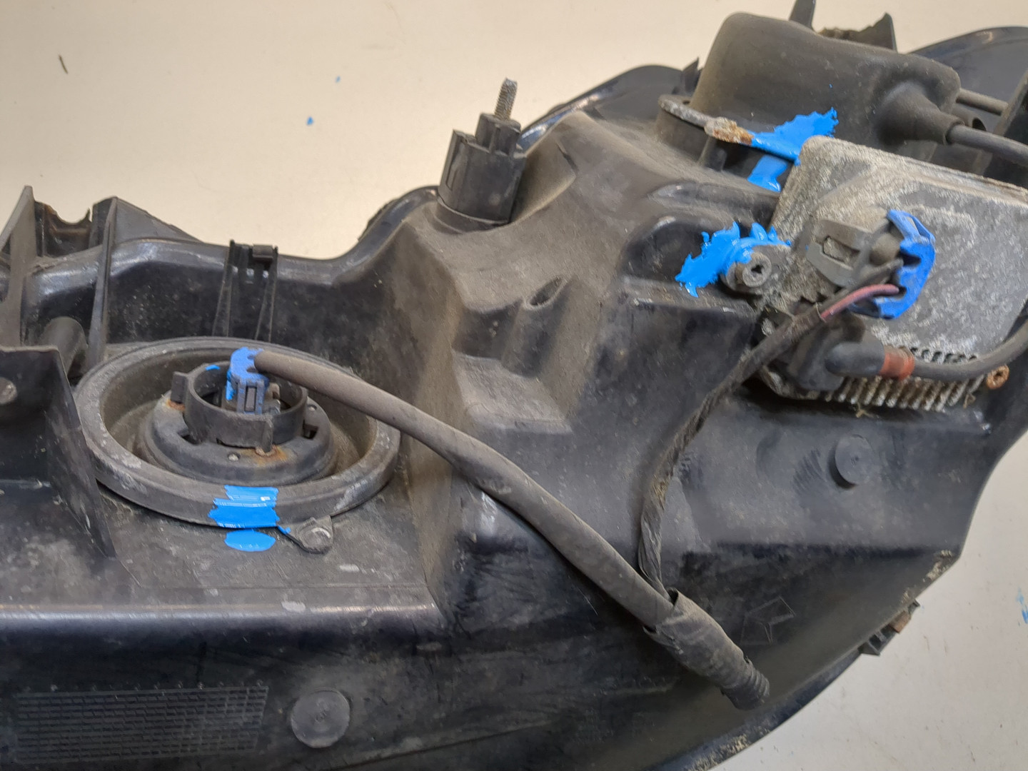 Фара правая