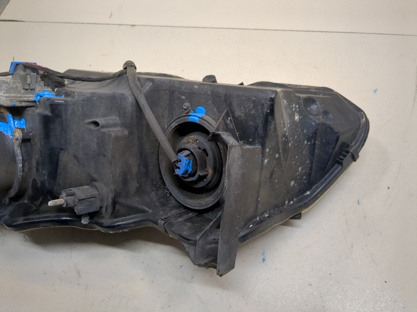 Фара правая