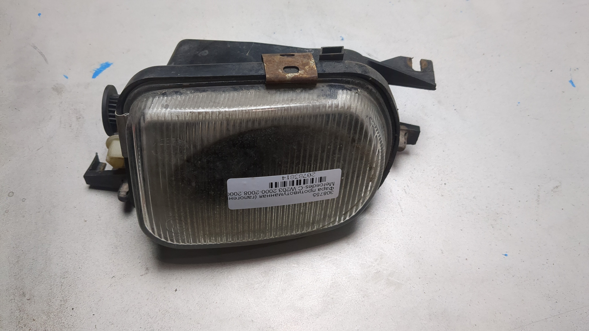 Фара противотуманная правая