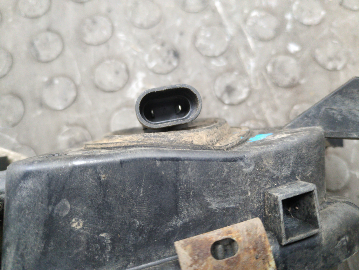 Фара противотуманная правая