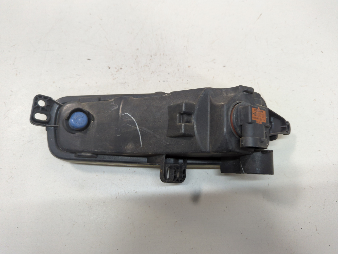 Фара противотуманная правая