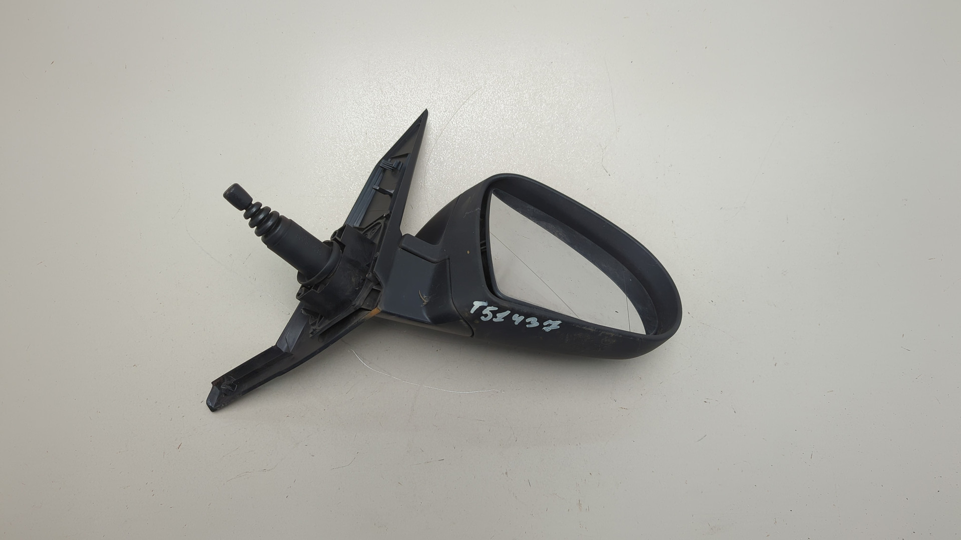 Зеркало правое электрическое