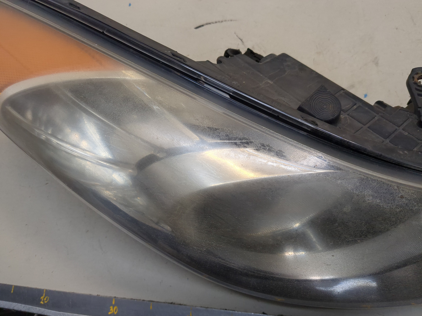 Фара правая