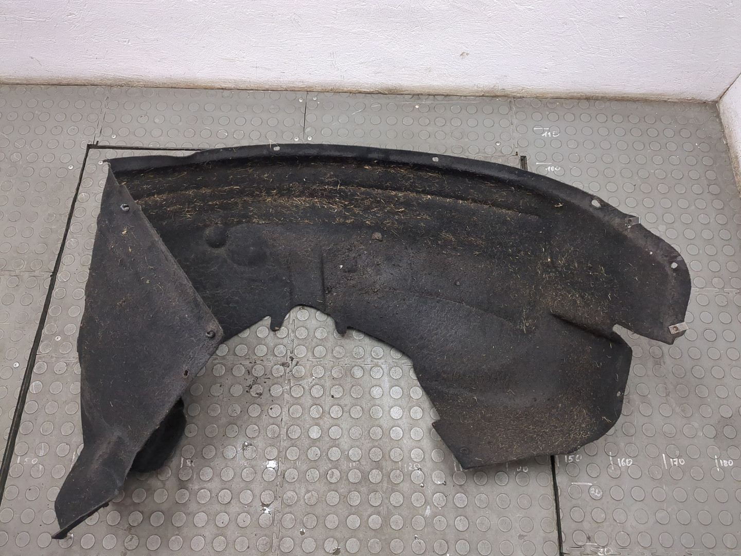 Локер передний левый