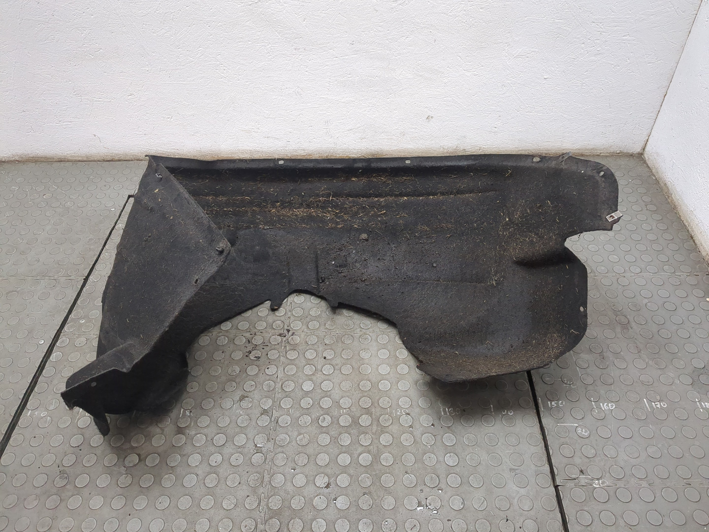 Локер передний левый