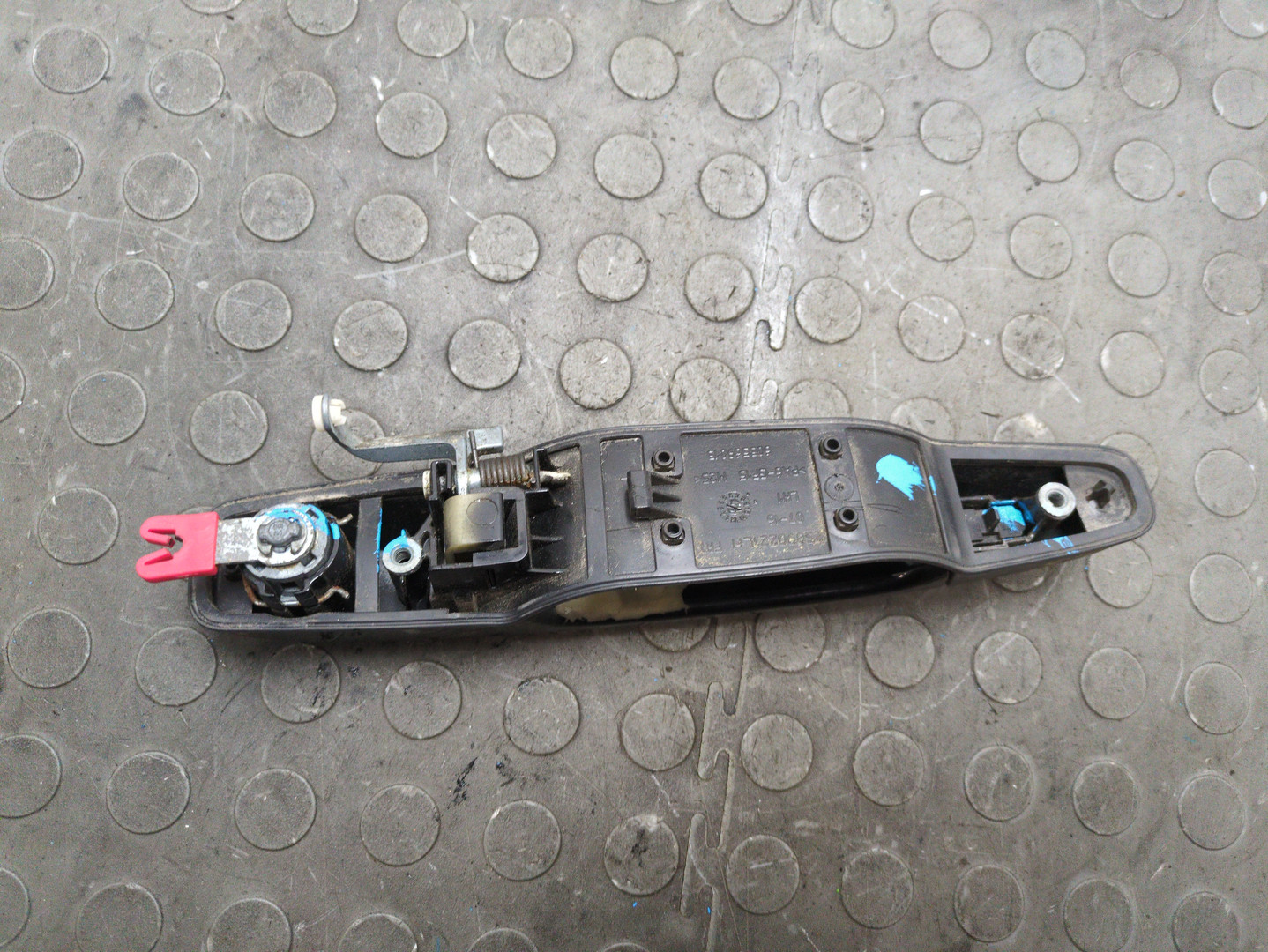 Ручка двери наружная