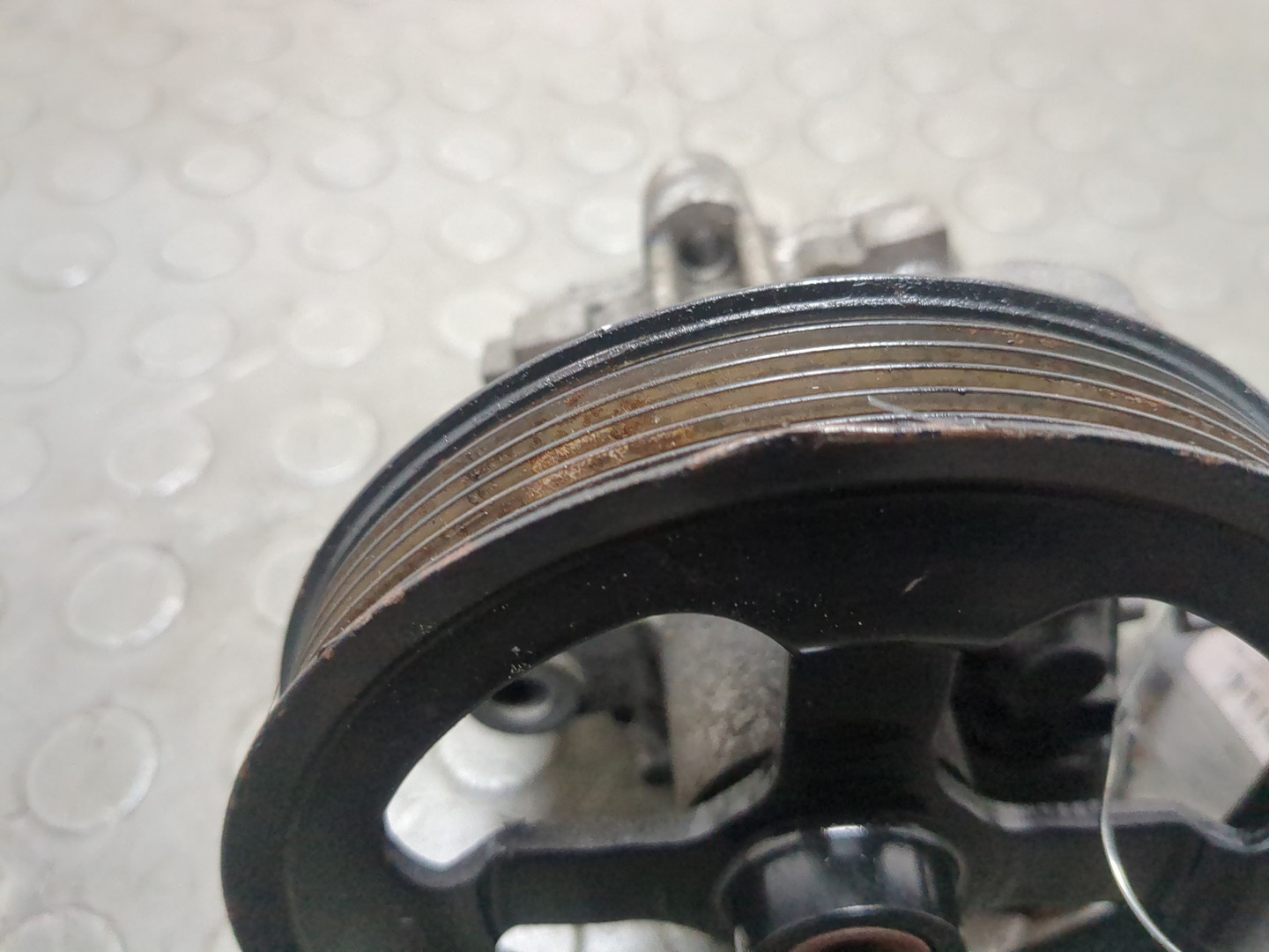 Насос ГУР (гидроусилитель руля)