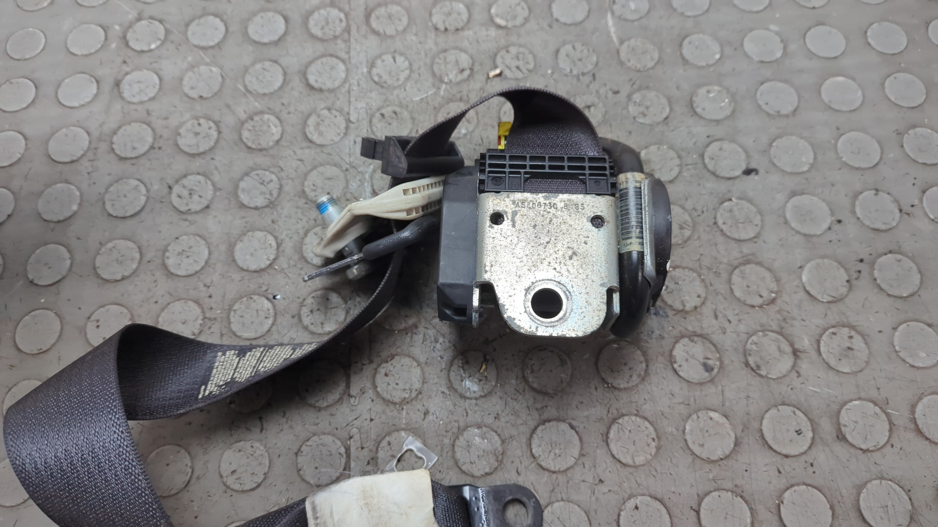 Ремень безопасности