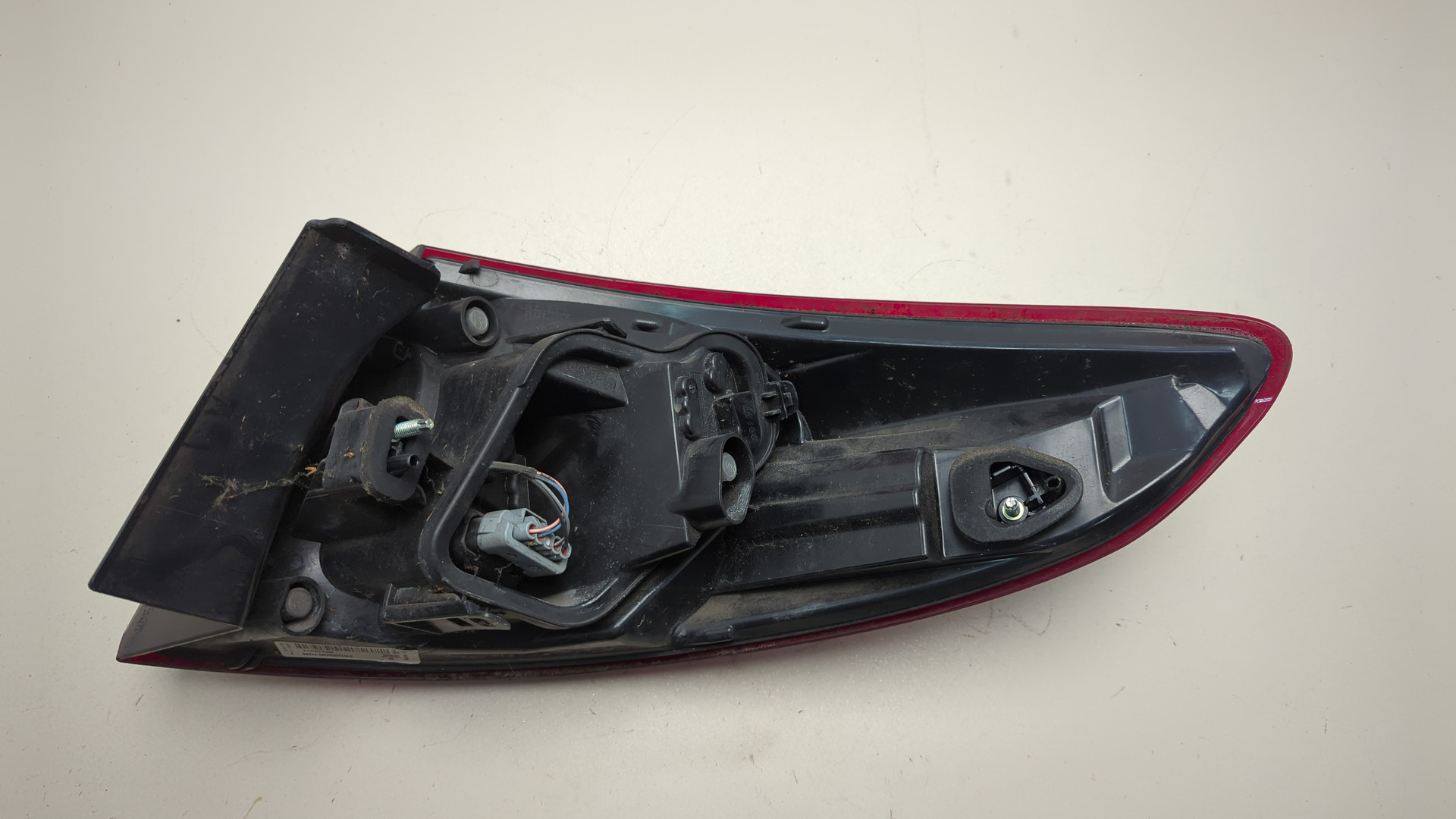 Фонарь задний левый