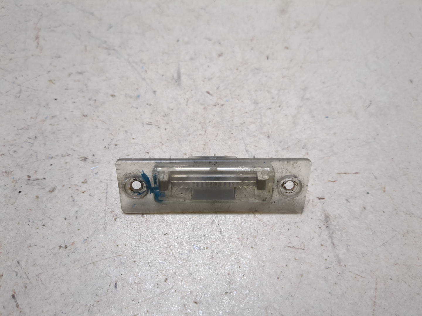 Фонарь подсветки номера