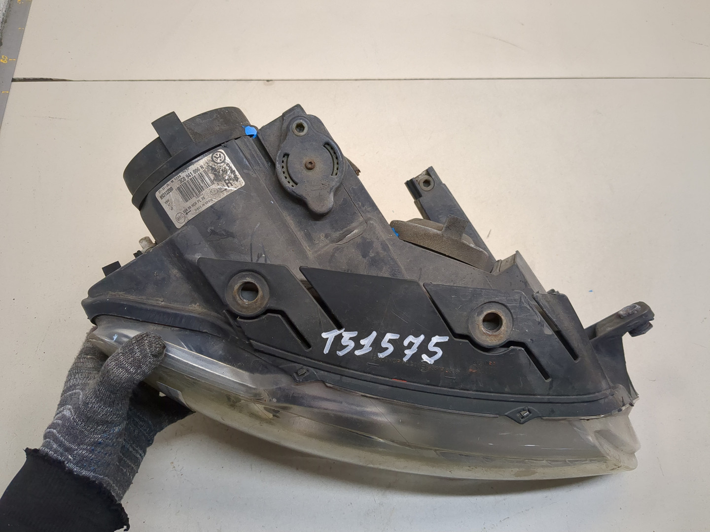 Фара правая