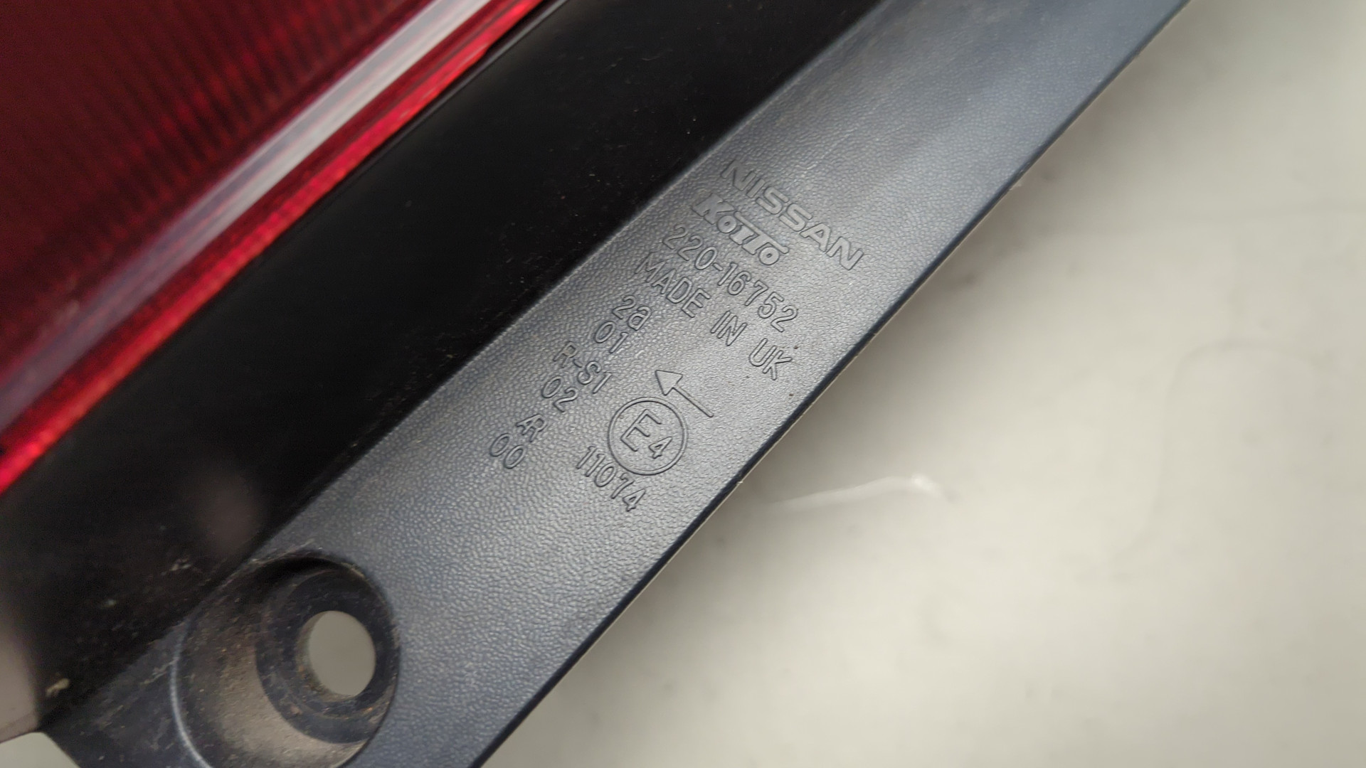 Фонарь задний левый