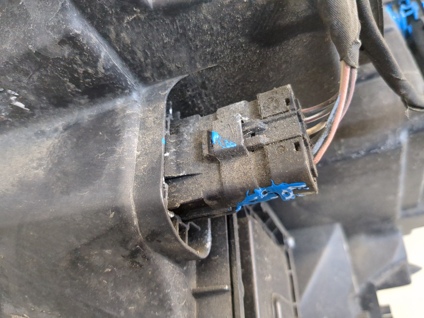 Фара правая