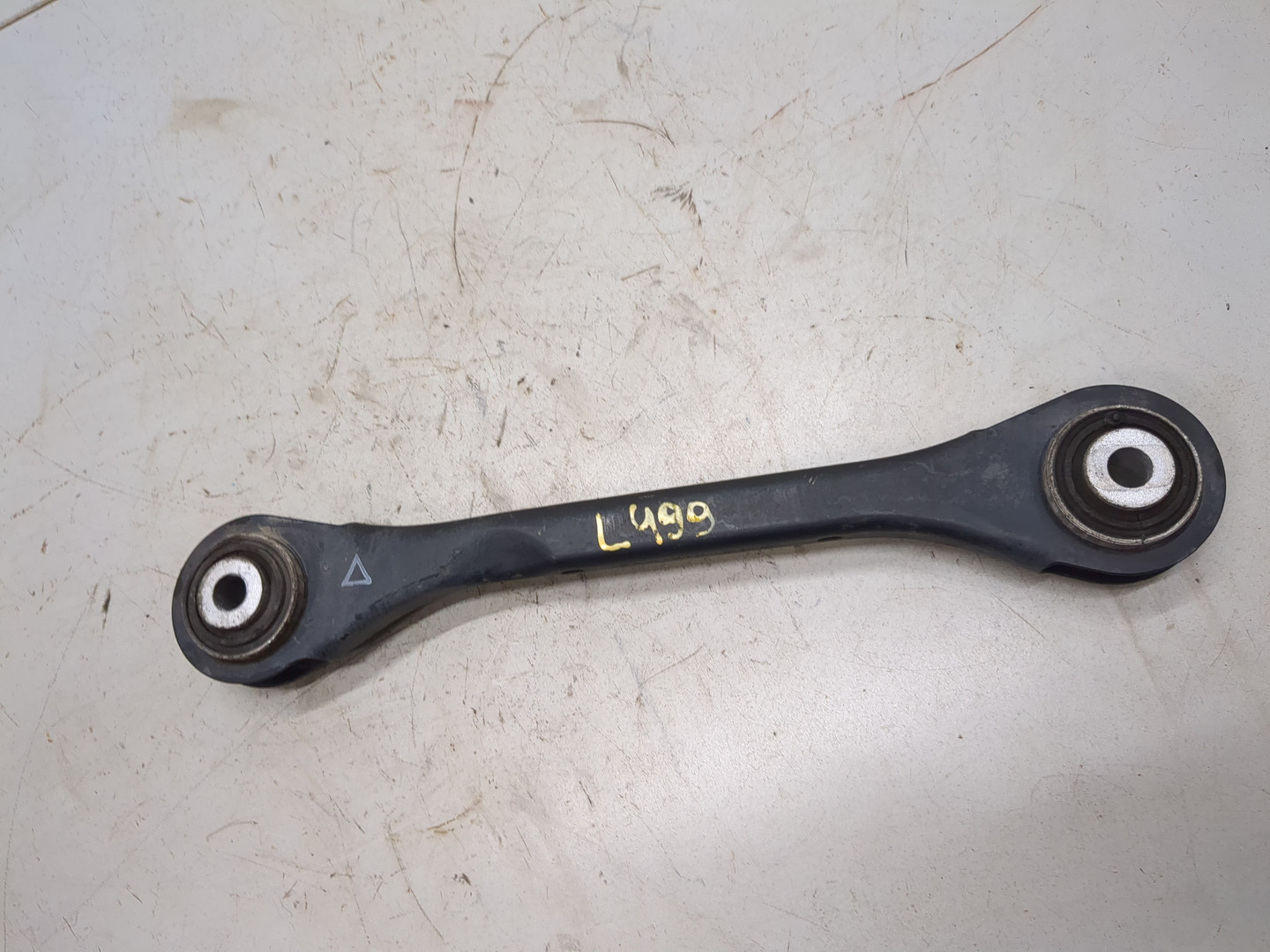 Рычаг задний