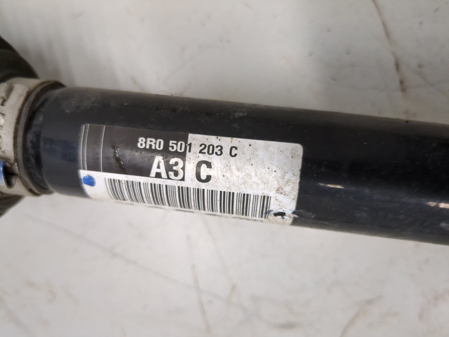 Полуось задняя