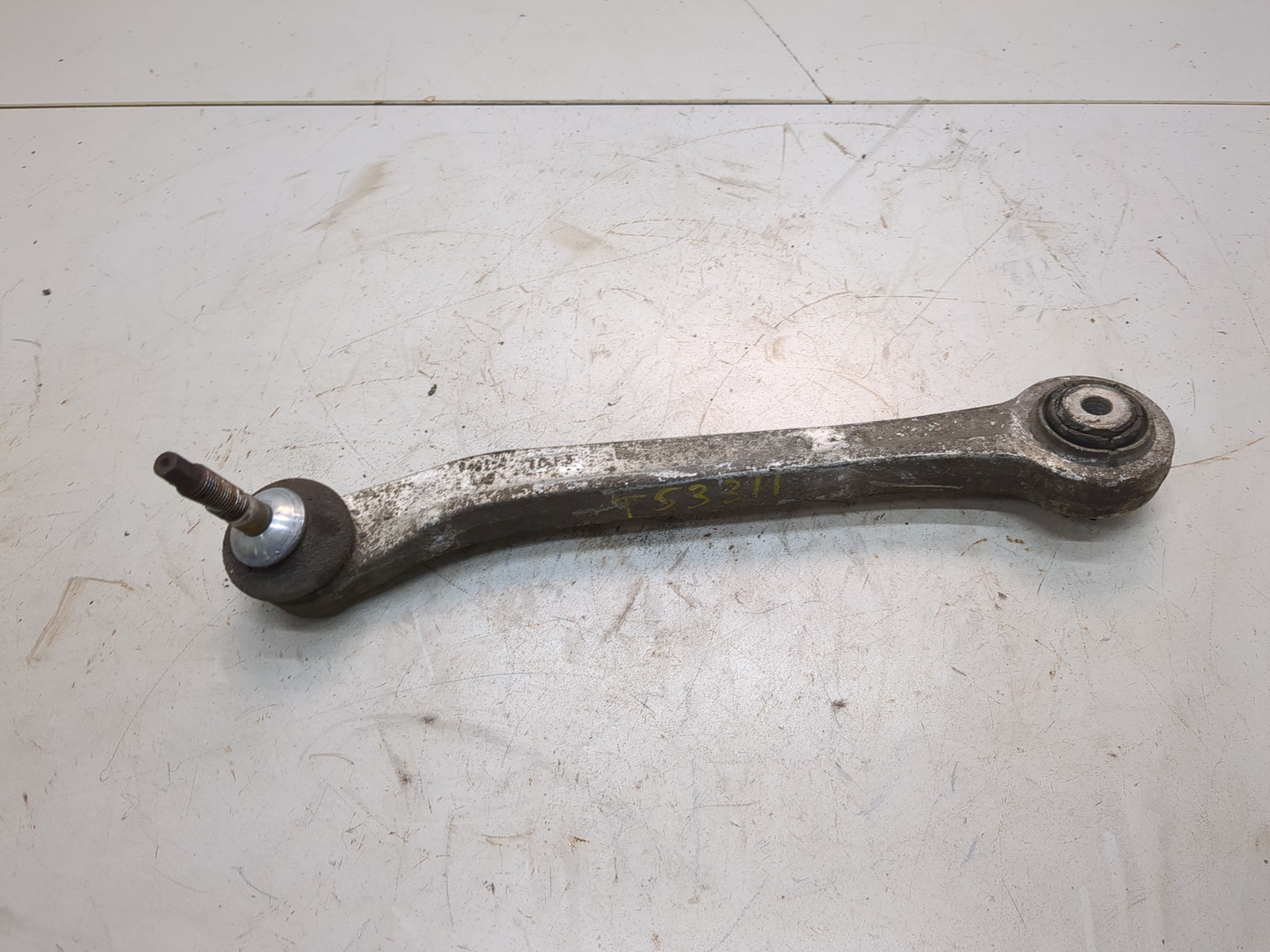 Рычаг задний левый