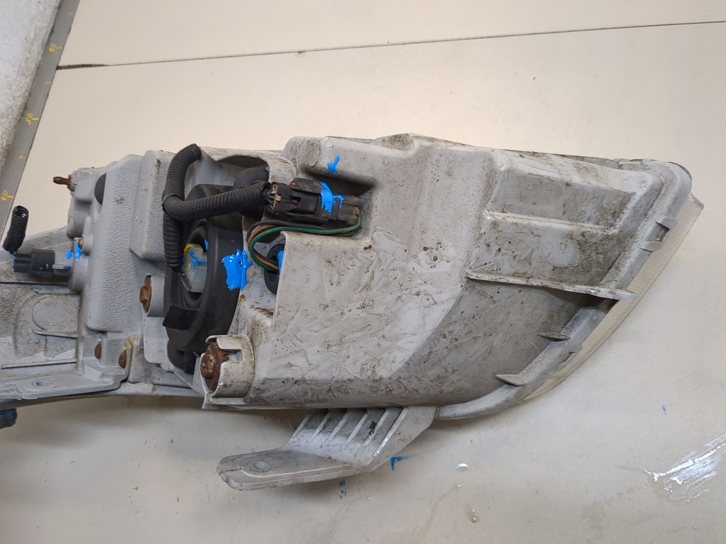 Фара правая