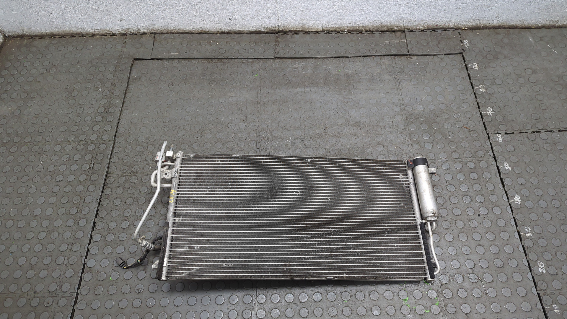 Радиатор кондиционера / конденсер
