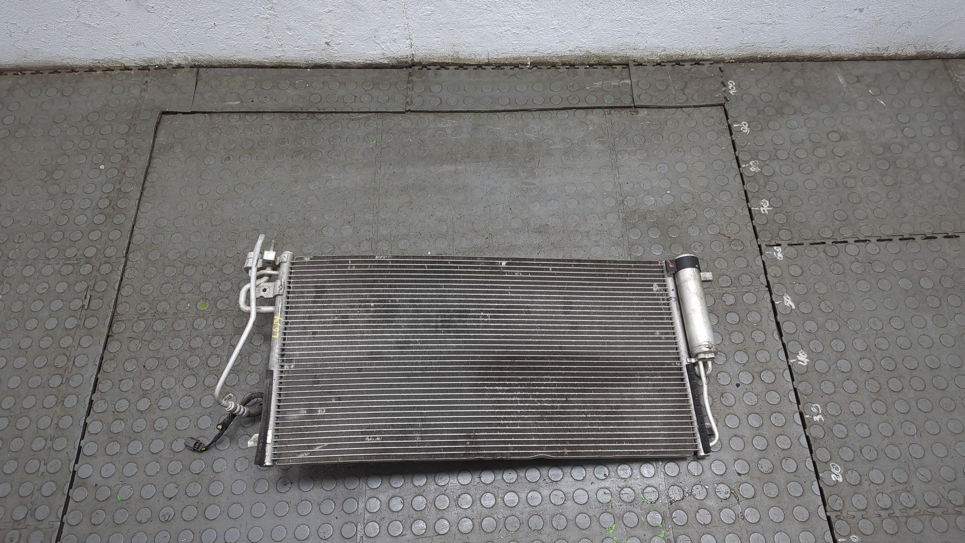 Радиатор кондиционера / конденсер
