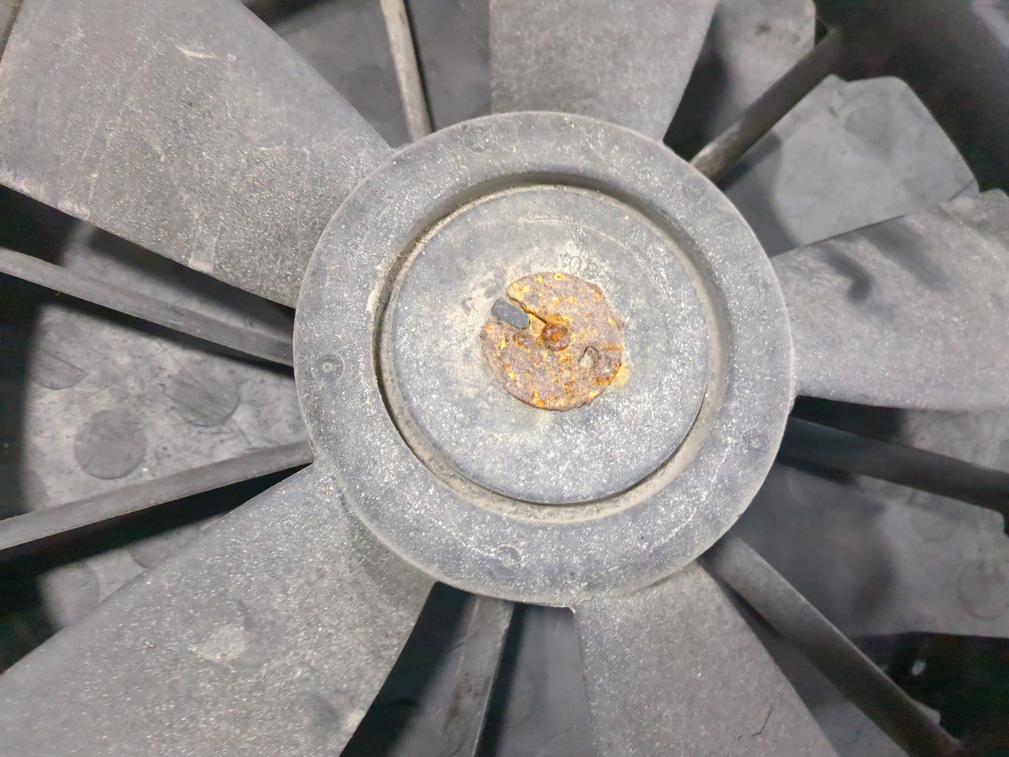 Вентилятор радиатора