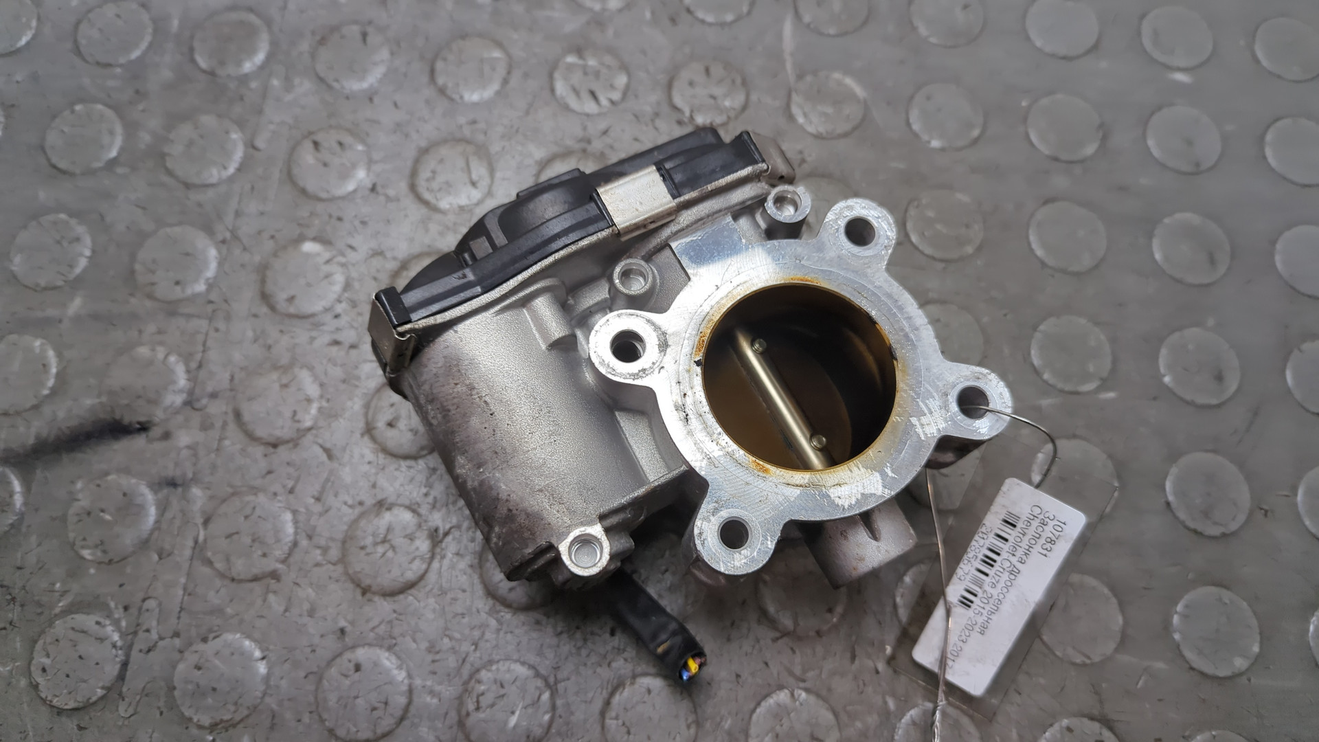 Заслонка дроссельная электрическая