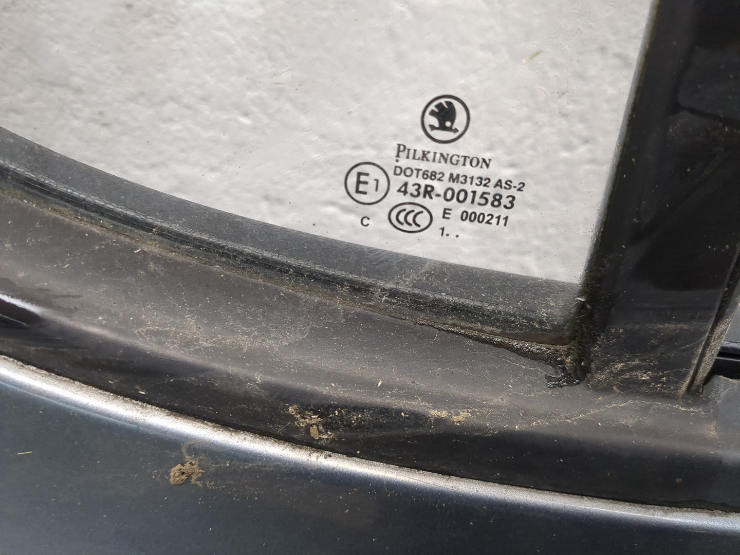 Дверь задняя правая