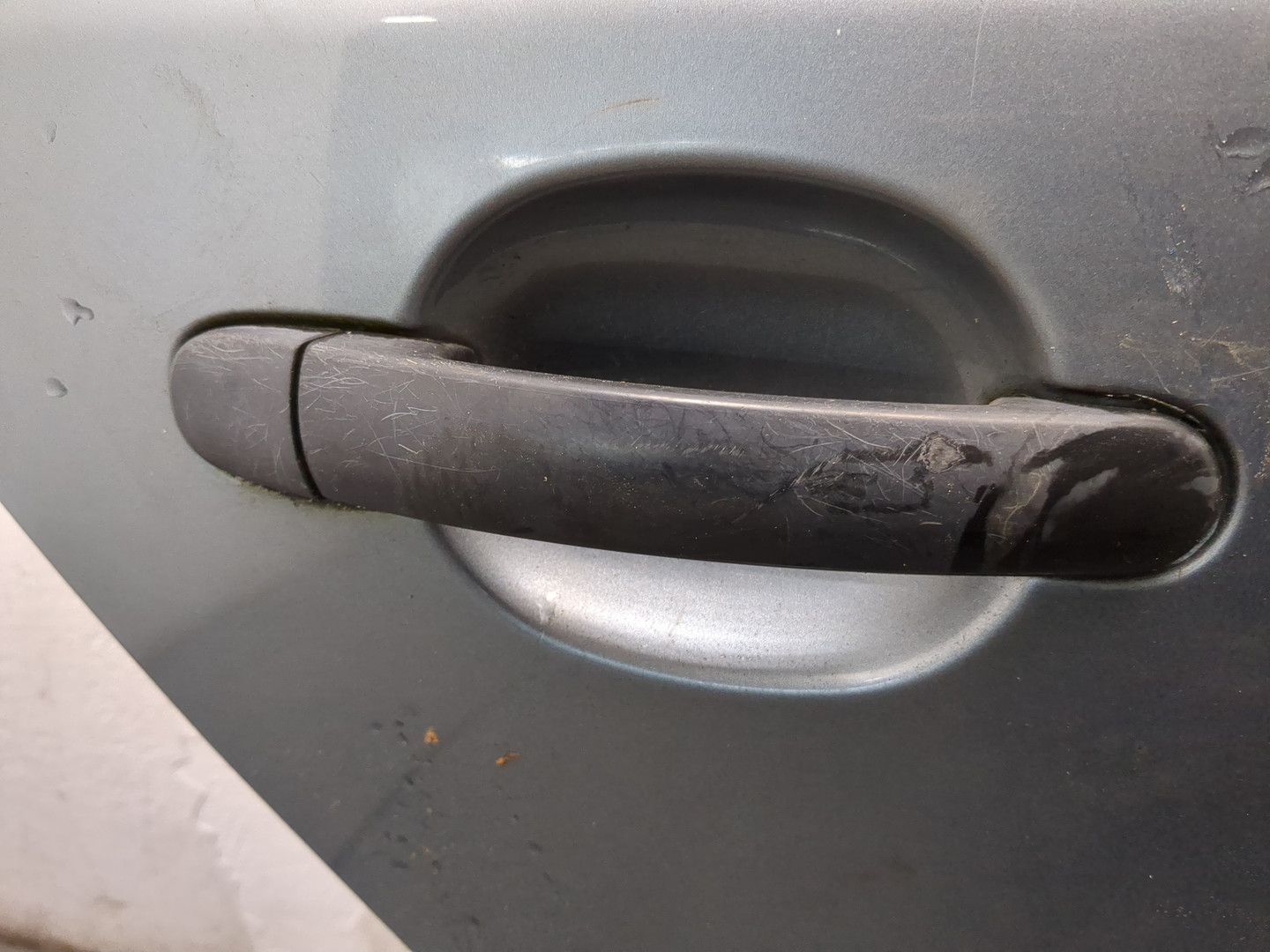 Дверь задняя правая