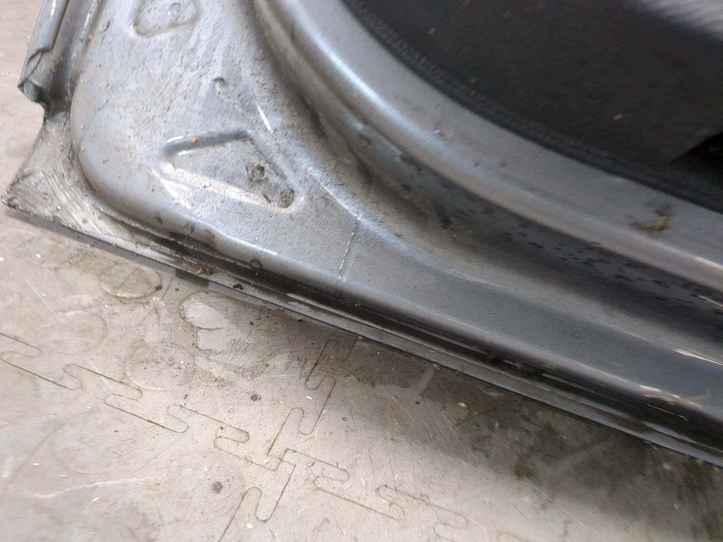 Дверь задняя правая