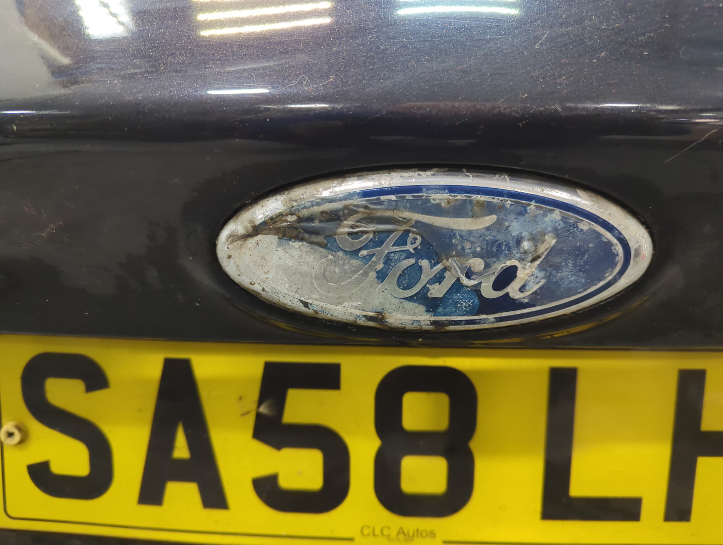 Дверь багажника