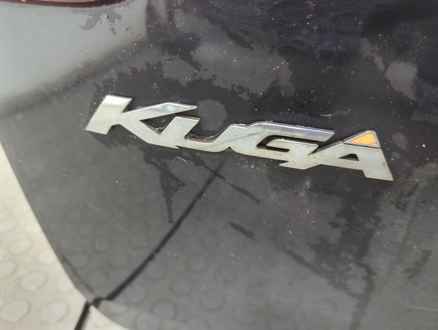 Дверь багажника