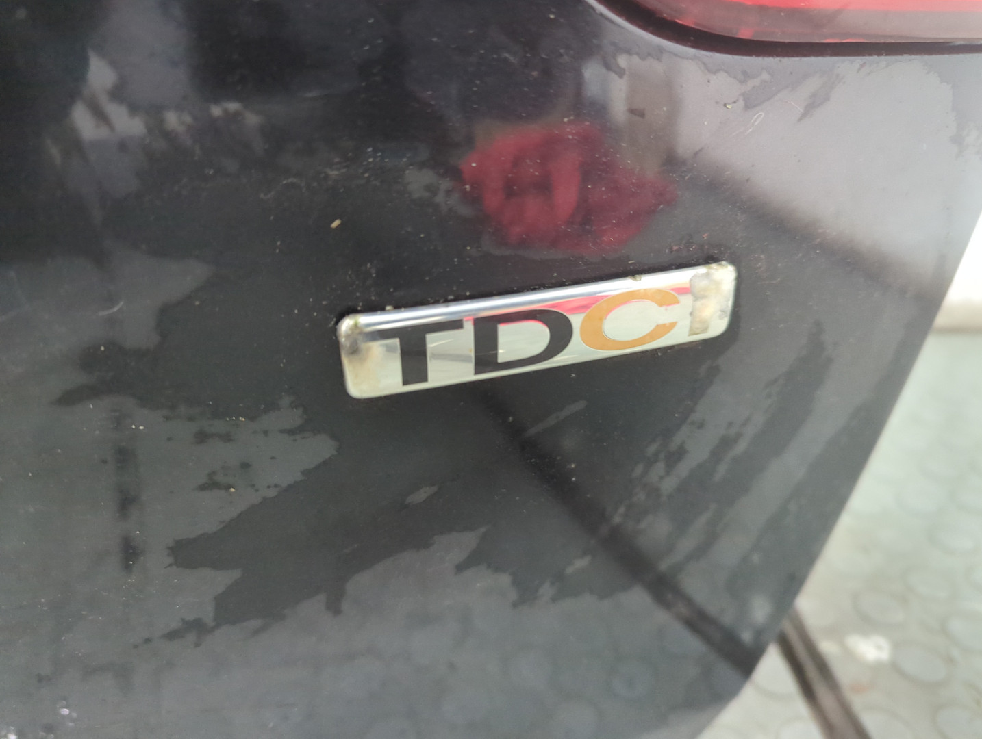 Дверь багажника