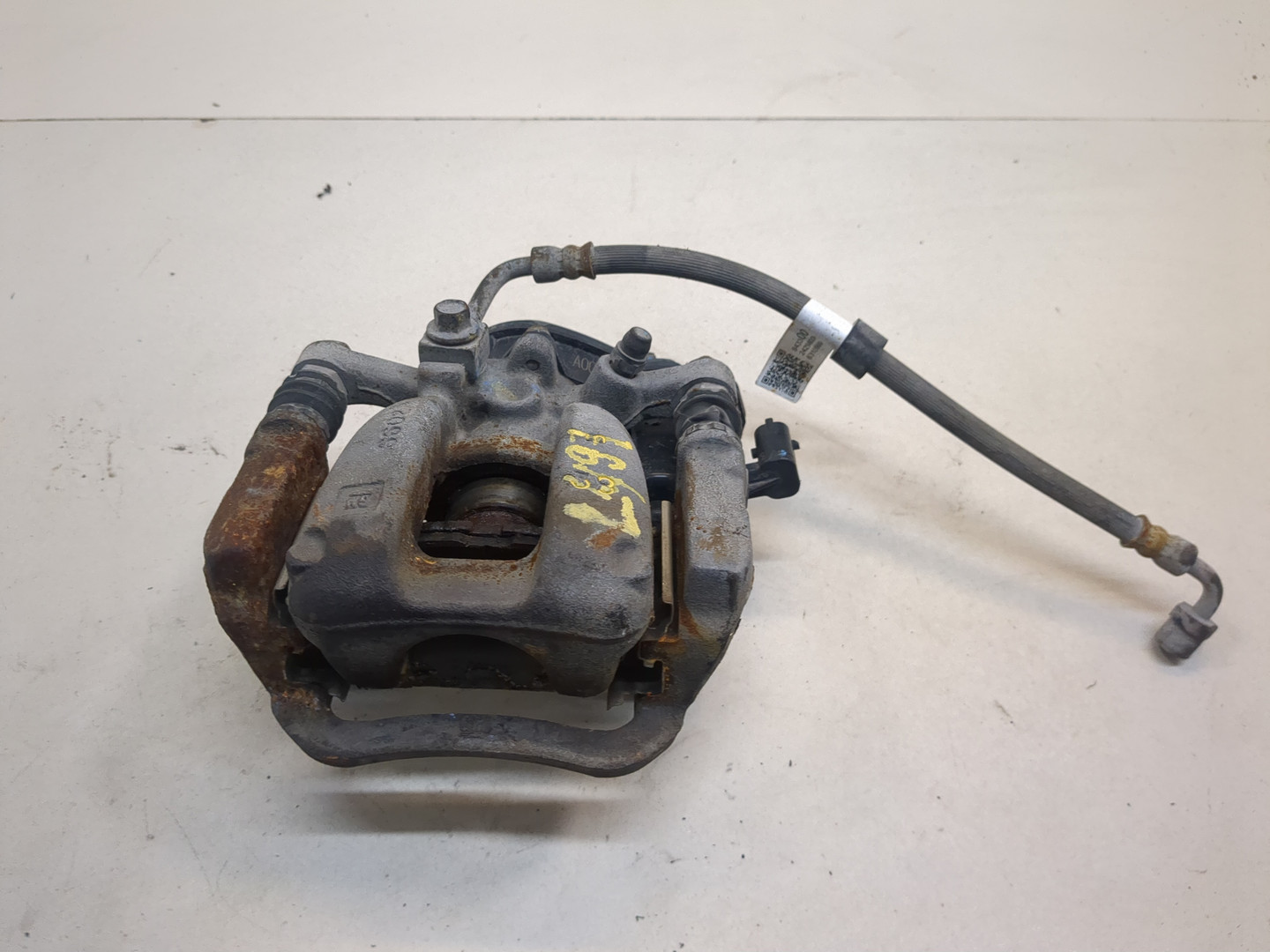 Суппорт задний левый