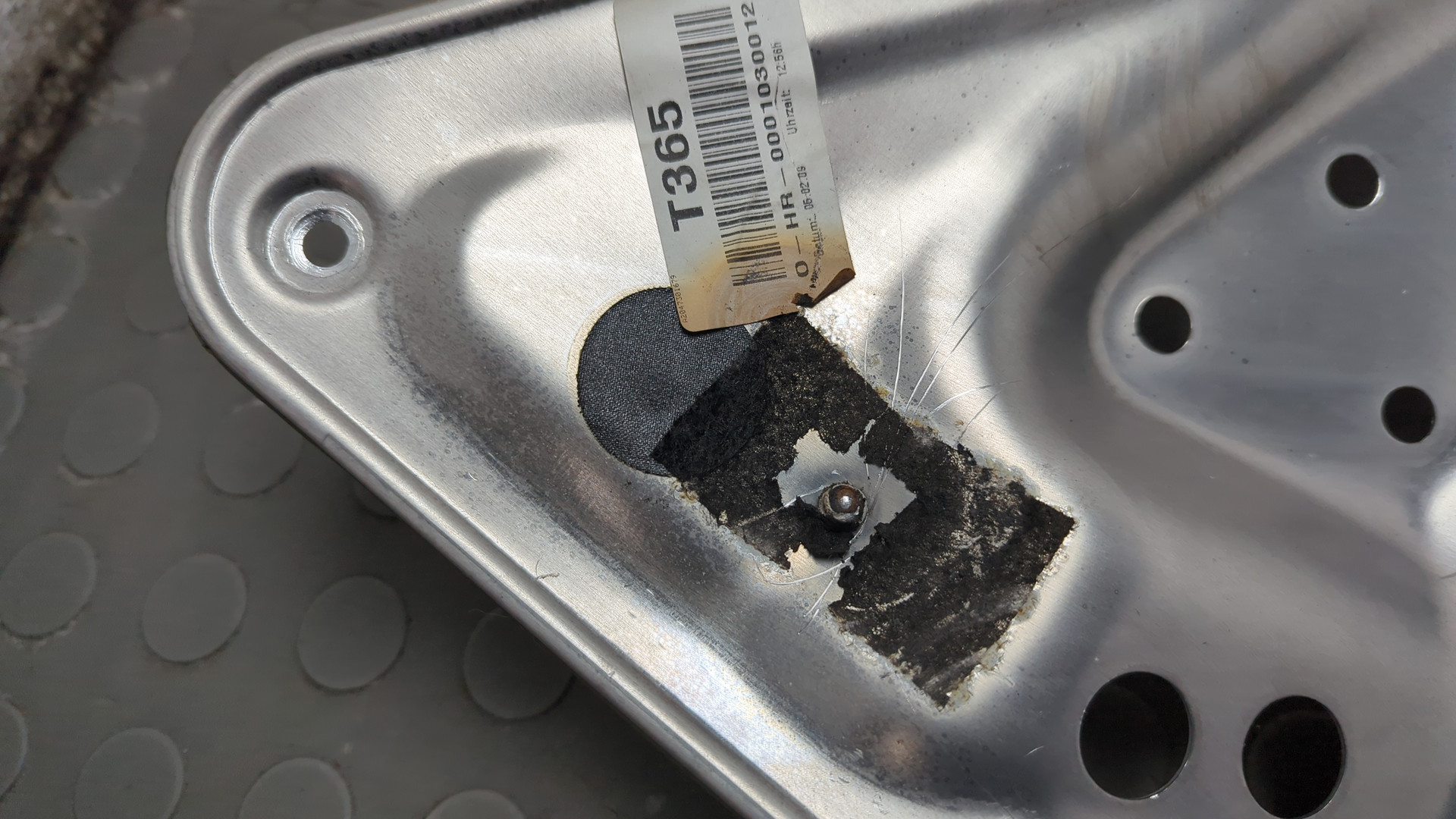 Стеклоподъемник электр. задний правый